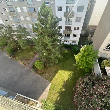 Appartement Meuble Tres Bien Situe Boulogne-Billancourt Eksteriør billede